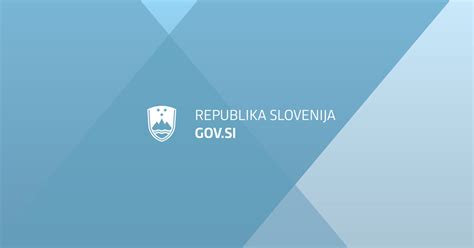 Logotip Uprave Republike Slovenije za varno hrano, veterinarstvo in varstvo rastlin (UVHVVR)