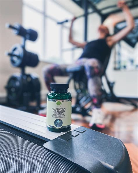 Diagram hormonov, ki vplivajo na spanje