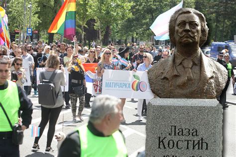 Transparent na Paradi ponosa