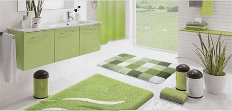 Sodobna kopalnica s previjalno postajo