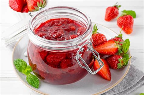 kozarec domače jagodne marmelade