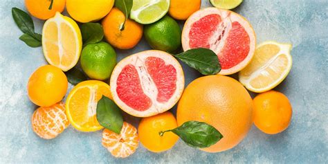 Različni agrumi: pomaranče, mandarine, limone