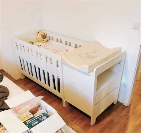 SNIGLAR otroška postelja in previjalna miza