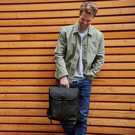 Različni modeli previjalnih torb