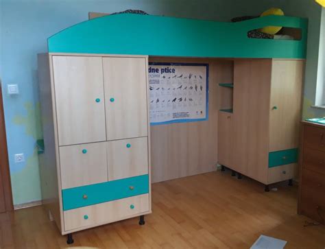 otroška soba z multifunkcionalno posteljo