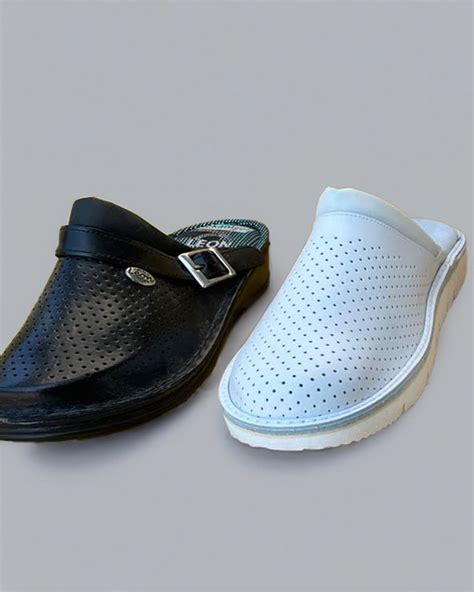 Različni modeli usnjenih copatkov za dojenčke