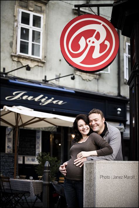 nosečnica s partnerjem