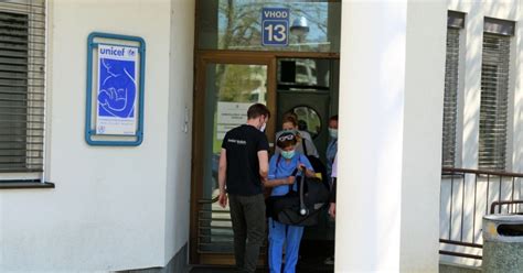 Porodnišnica Ptuj z zunanje strani