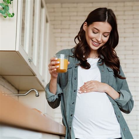 Ženska doživlja vročinski obliv