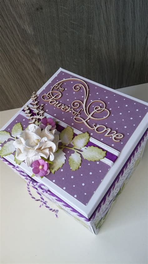 Primer ročno izdelanega vabila v obliki sestavljanke