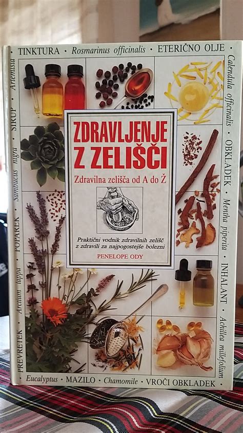 slika stekleničke DigestZen z zelišči