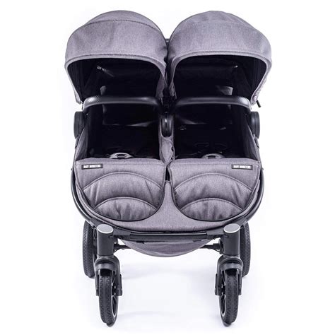 Shematski prikaz možnih konfiguracij otroškega vozička Baby Monsters Easy Twin 4