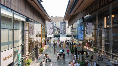 Različni dizajni vabil