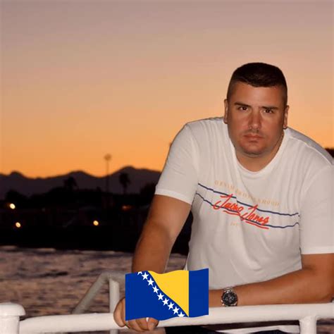 Moderno opremljena soba za novorojenčke