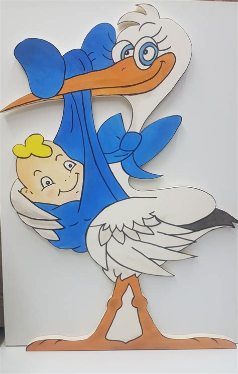 slika novorojenčka v inkubatorju