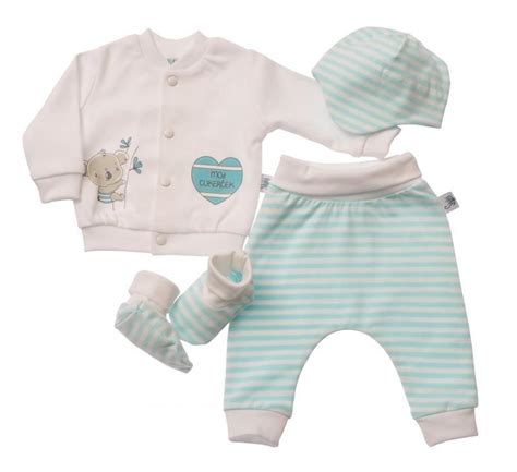 Otroška oblačila z mehkim detergentom