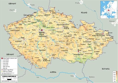 Zemljevid Češke s poudarjenim Brnom in Prago