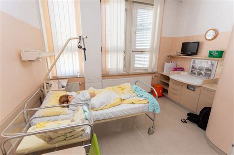 moderen porodniski oddelek