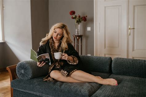 Ana Tavčar Pirkovič v kopalkah