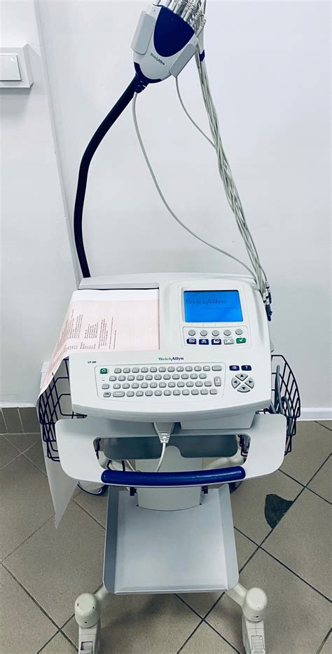 EKG aparat