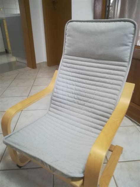 otroški gugalnik v različnih fazah uporabe