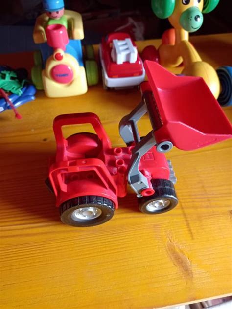 različni modeli otroških triciklov