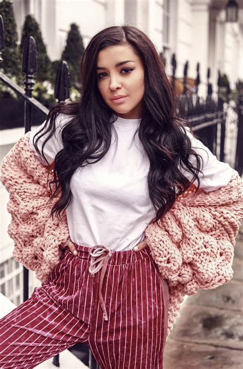 Sanja Grohar kot Miss Slovenije