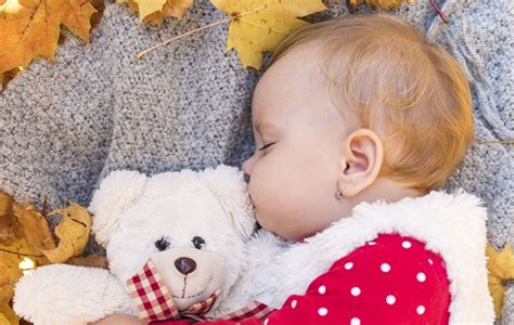 Ilustracija rojstva otroka