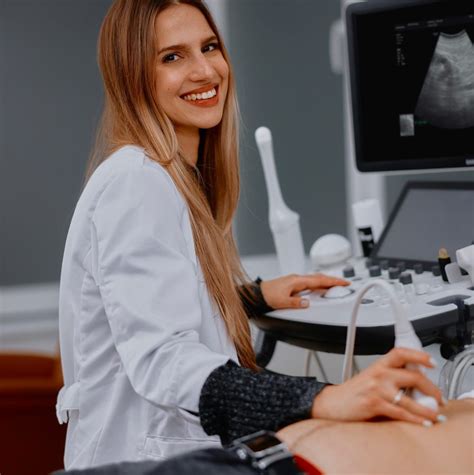 ultrazvok jajčnikov