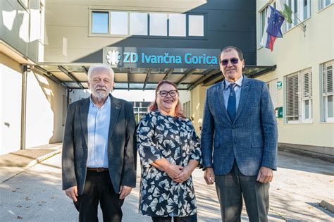 Zgradba Zdravstvenega doma Kranj