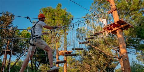 Adrenalinski park