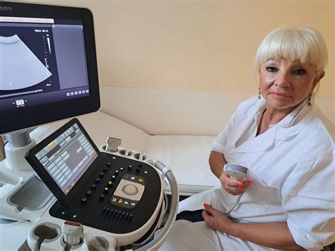 Nosečnica na ultrazvočnem pregledu