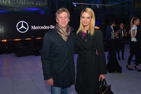 Karin Šimonka z družino