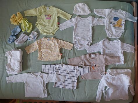 Nabor oblačil za novorojenčka