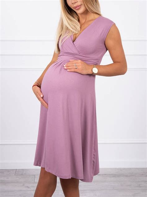 različne poletne obleke za nosečnice