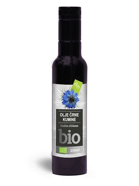 steklenica hladno stisnjenega olja črne kumine